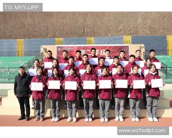 成都篮球队的奋斗历程与荣耀时刻全景纪实