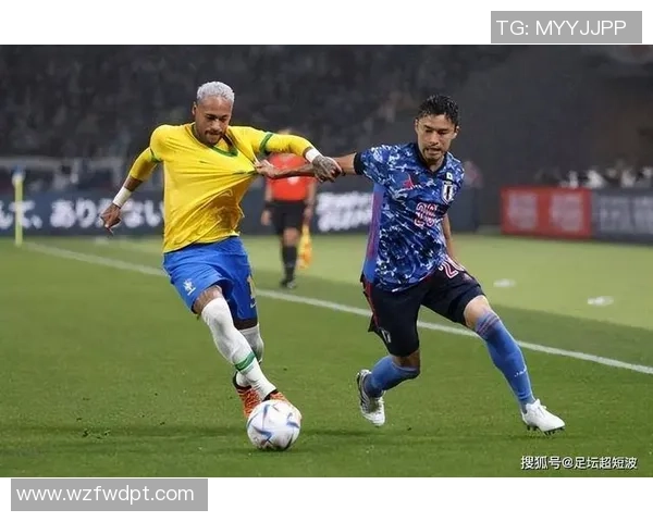 成都足球队在世界杯积分榜上以62分稳居第一名展现强劲实力 成都足球队在世界杯积分榜上以62分稳居第一名展现强劲实力