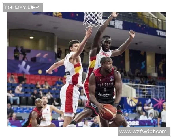 深圳篮球队以76分领跑欧锦赛积分榜展现强劲实力 深圳篮球队以76分领跑欧锦赛积分榜展现强劲实力