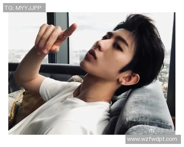 蔡徐坤与足球明星的完美结合引发热议粉丝狂欢的背后故事 蔡徐坤与足球明星的完美结合引发热议粉丝狂欢的背后故事